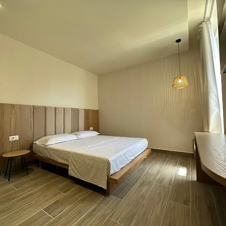 Oni 4* Sarandë